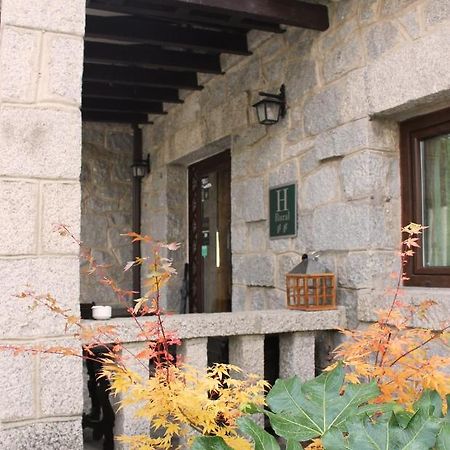 Hotel Los Corrales De Soto Soto Real Exteriér fotografie